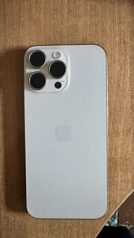 Iphone 16 pro max 256 — фото 2