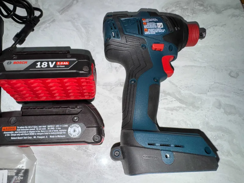 Аккумуляторный Гайковерт BOSCH GDX 18V-200 Professional 3