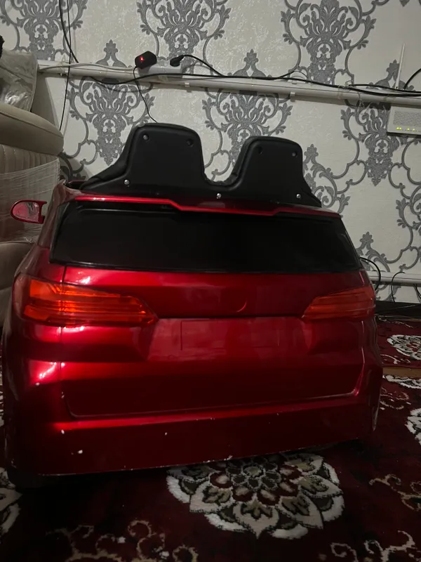 1000.000 L9 детский автомобиль Состояние:как новый — фото 5