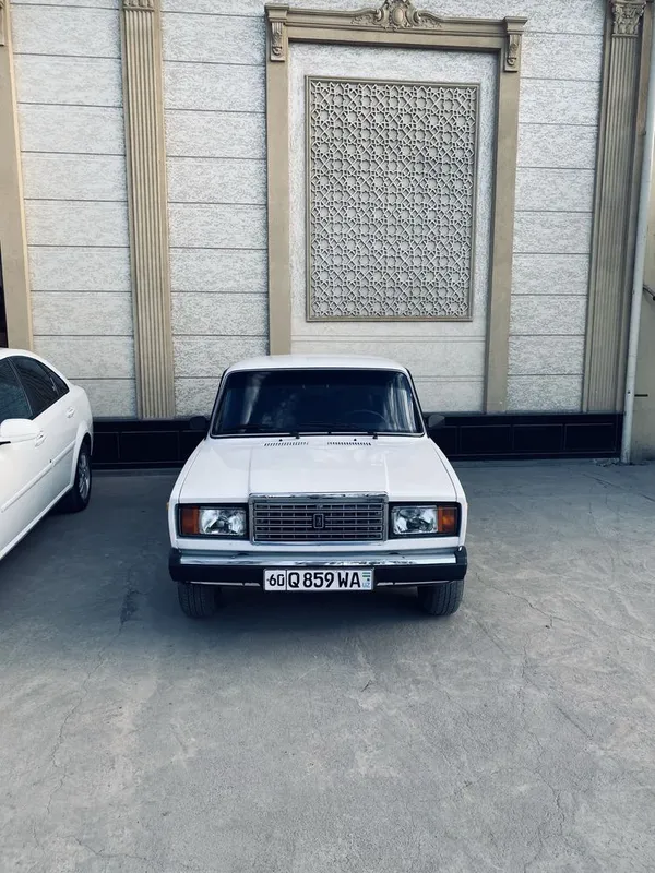Lada 2107 sotiladi xolati ideal rasxot yoq yli 2012 1 Lada 2107 sotiladi xolati ideal rasxot yoq yli 2012 1