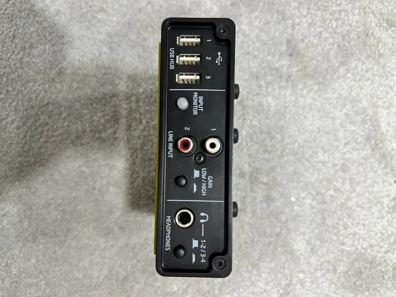 Novation Audiohub 2x4 — фото 2