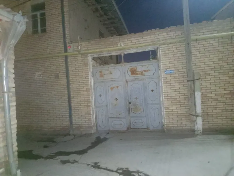 Эски шахарда ховли сотилади 1 Эски шахарда ховли сотилади 1