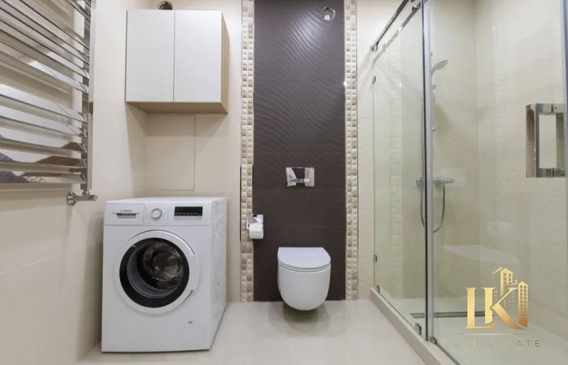 Продаётся 4-комнатная квартира, 100 м², 3/4, Мирабадский район 4