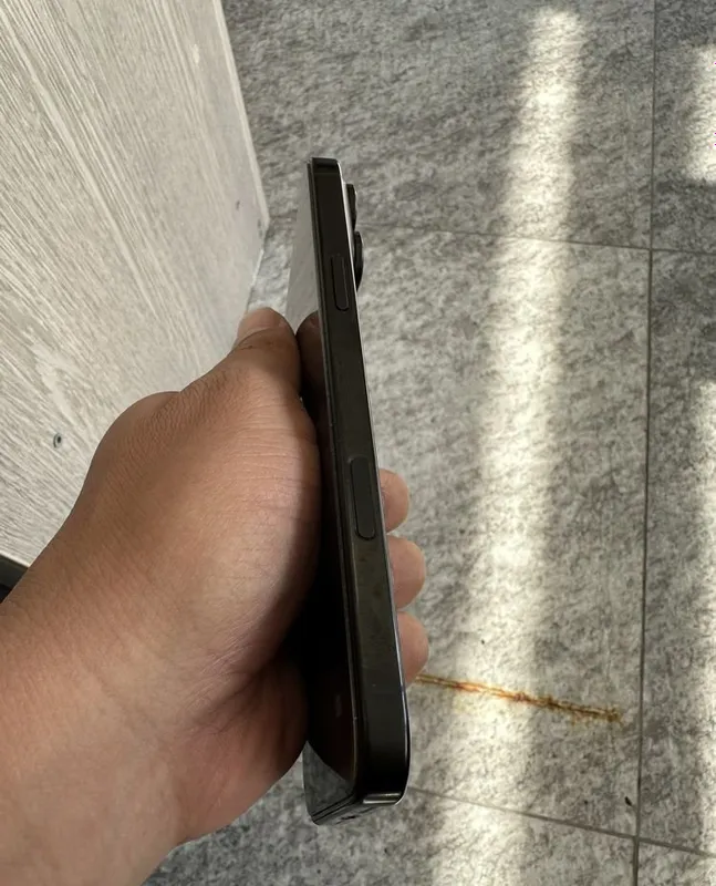 iPhone 16 Pro Max 256 ГБ, идеальное состояние 3 iPhone 16 Pro Max 256 ГБ, идеальное состояние 3