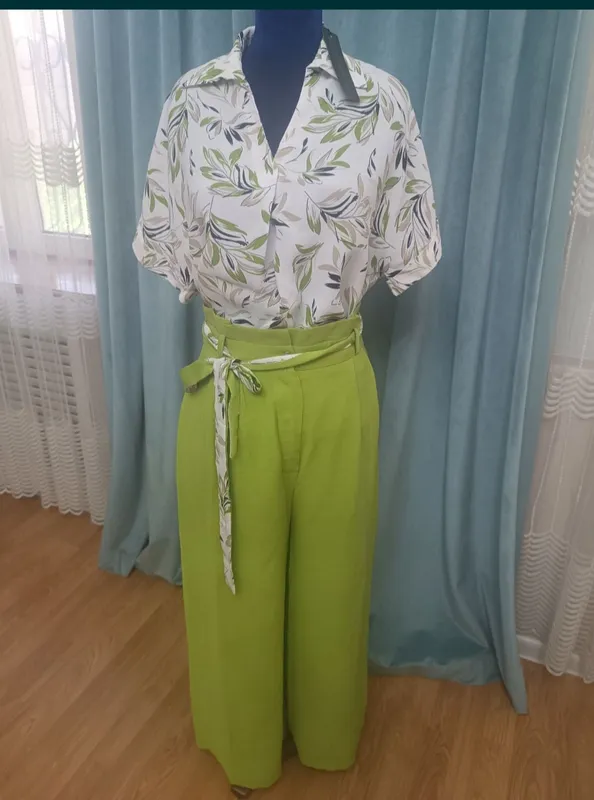 Продам костюм женский ,брюки ,кофта. 2 Продам костюм женский ,брюки ,кофта. 2