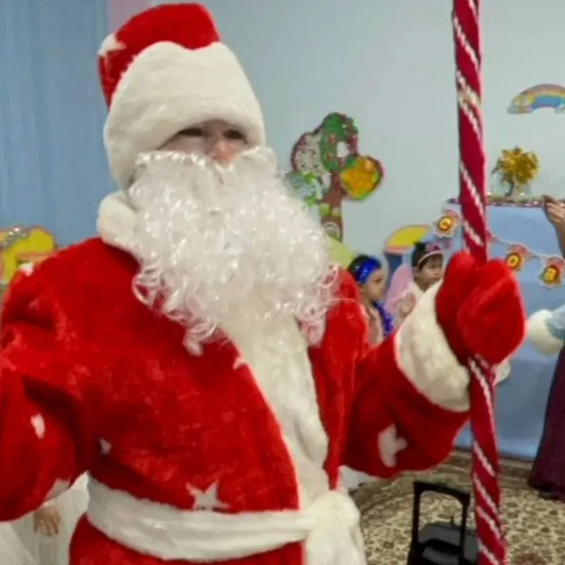 Ded Moroz kostyumi sotiladi 1 Ded Moroz kostyumi sotiladi 1