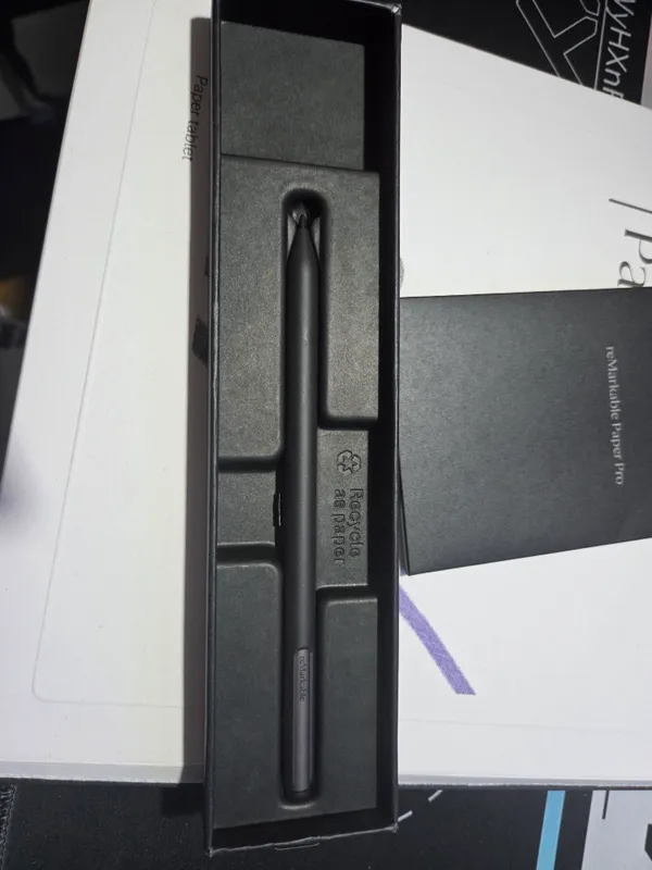 reMarkable Paper Pro + Marker Plus + g‘ilof — deyarli yangi 3