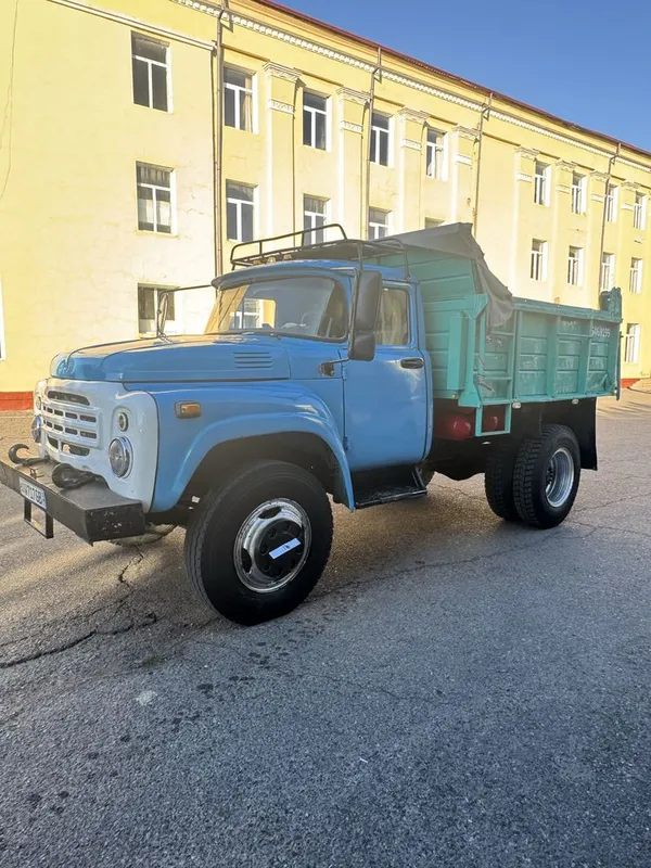 ZIL 1989 yil Sotiladi 3 ZIL 1989 yil Sotiladi 3