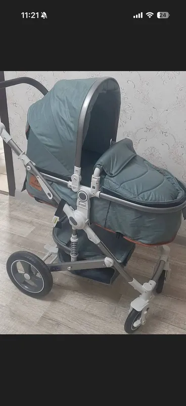коляска в хорошем состоянии