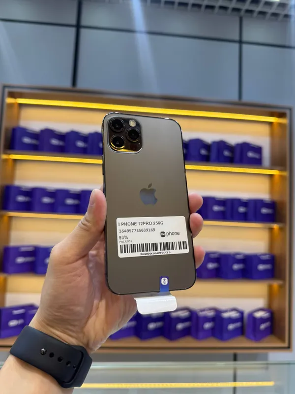 iPhone 12 PRO 1 iPhone 12 PRO 1
