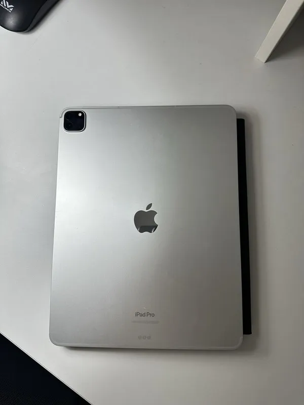 iPad Pro 12.9 M2 (6-е поколение) 128 GB, SimCard+ Wifi 2 iPad Pro 12.9 M2 (6-е поколение) 128 GB, SimCard+ Wifi 2