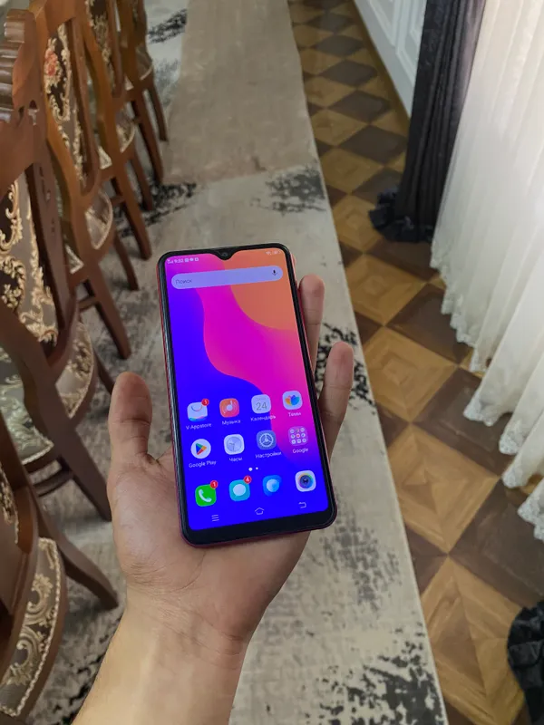 Vivo y1s Ideal holatda ochilmagan