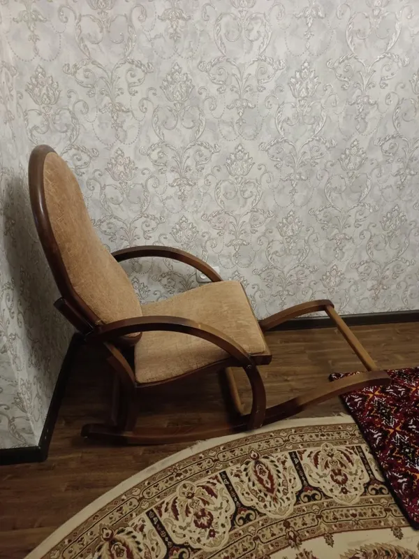 Кресло качалка, дерево — фото 1