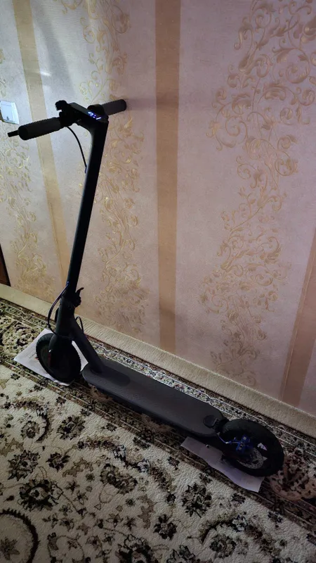 Электронный Самокат Electric Scooter Mi 3 — фото 3 Электронный Самокат Electric Scooter Mi 3 — фото 3