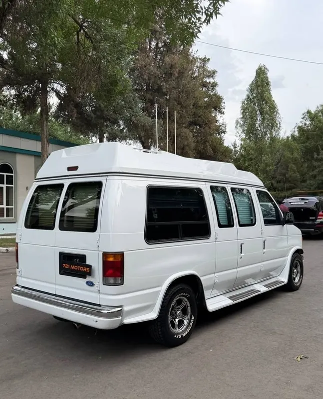 Ford Econoline Antikvar 4 Ford Econoline Antikvar 4