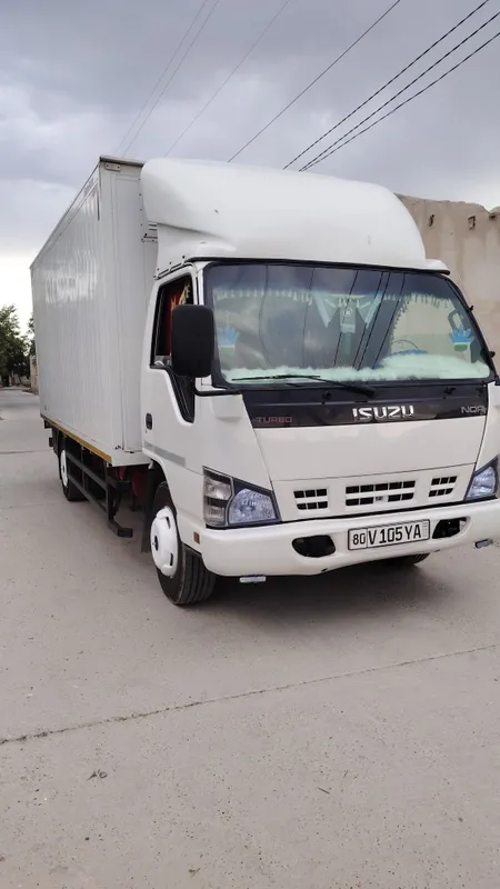 Isuzu Turbo 2020 5 tonna Faqat naxga 1 Isuzu Turbo 2020 5 tonna Faqat naxga 1