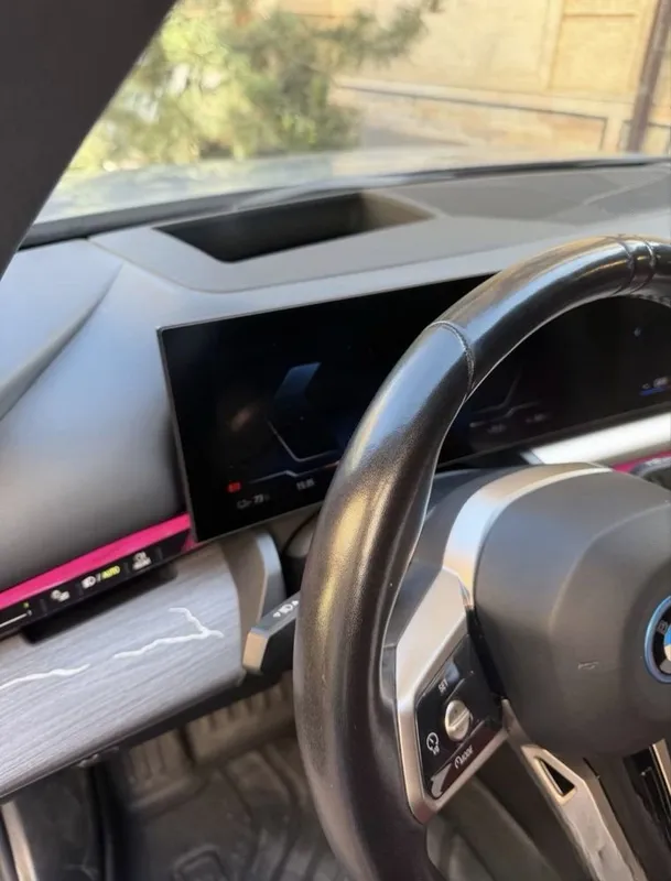 Продается BMW i5 eDrive 35L 3 Продается BMW i5 eDrive 35L 3
