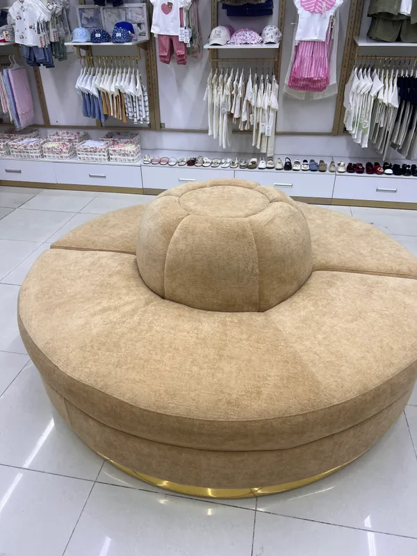 Продаётся кресло для магазинов 3