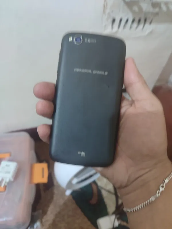 Отдам General Mobile с разбитым экраном на запчасти 2 Отдам General Mobile с разбитым экраном на запчасти 2