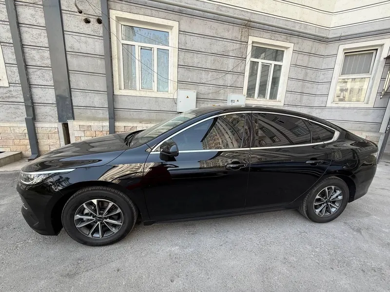 Срочно продается BYD Chazor 9 Срочно продается BYD Chazor 9