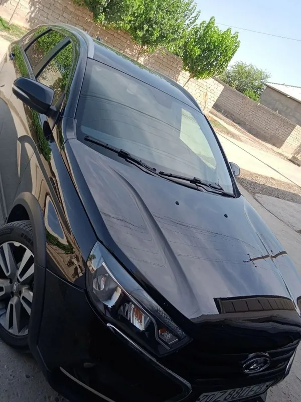 Lada Vesta sw cross 3
