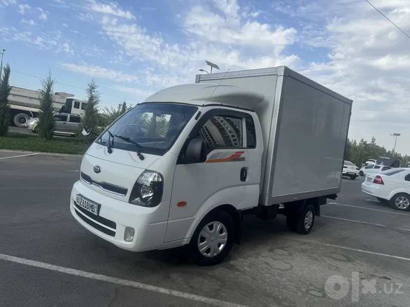 KIA BONGO 3 сотилади 6 KIA BONGO 3 сотилади 6