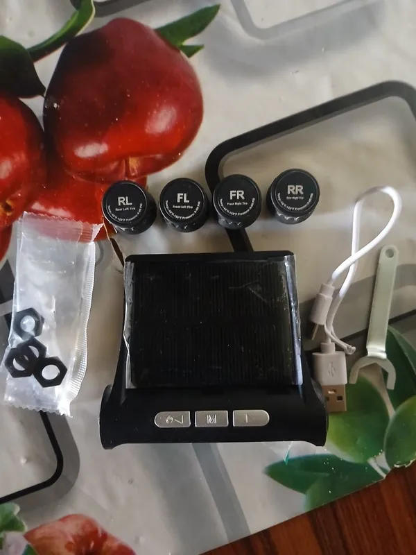 TPMS Авто Шена хавосини салонда курсатиб туради 3 TPMS Авто Шена хавосини салонда курсатиб туради 3