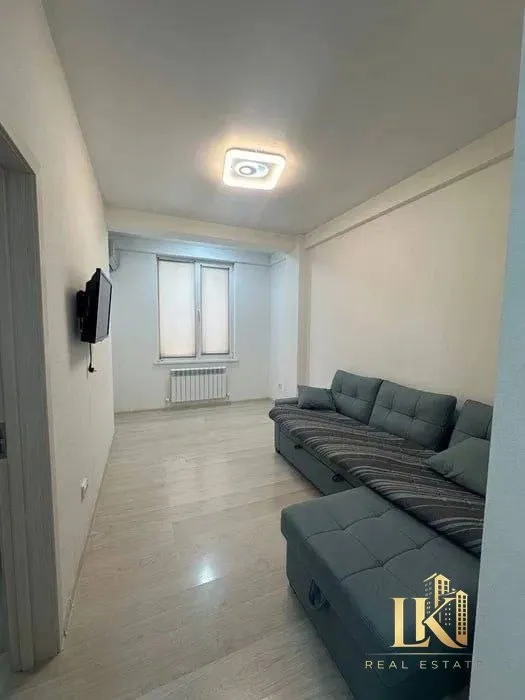Yashnobod tumanidagi Parkent Plaza turar joy majmuasida 1 xonali kvartira sotiladi 1