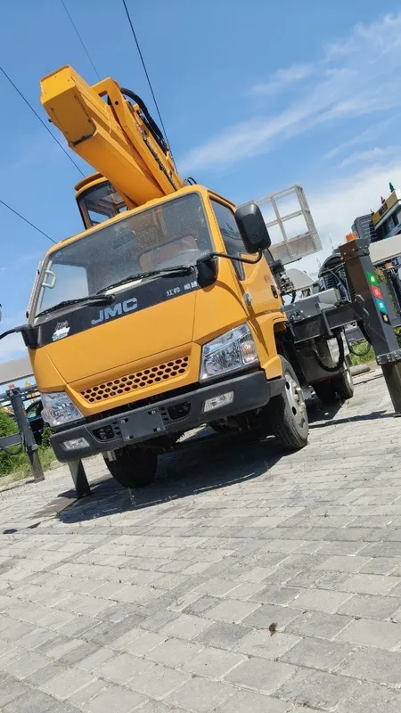JMC Avtovishka 33 metr