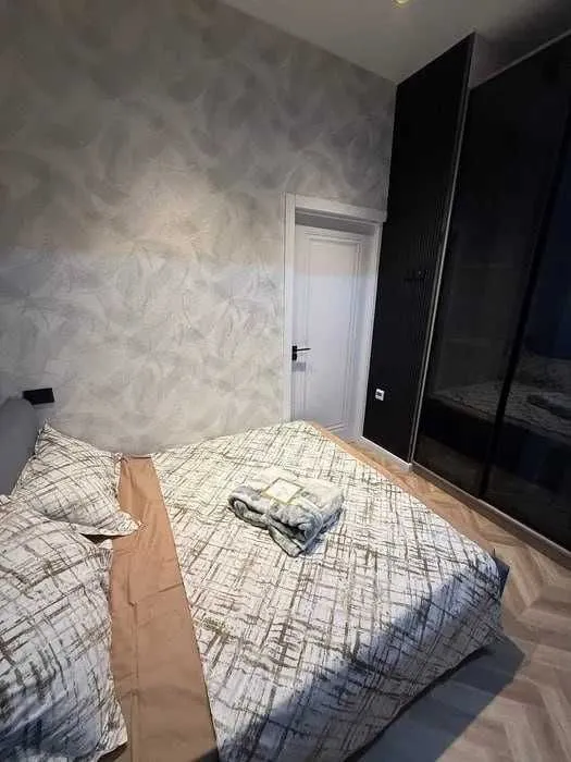 Срочно сдам кв 1в2/3/9 на 12 квартале ор-р Метро Туркестан. D2 1