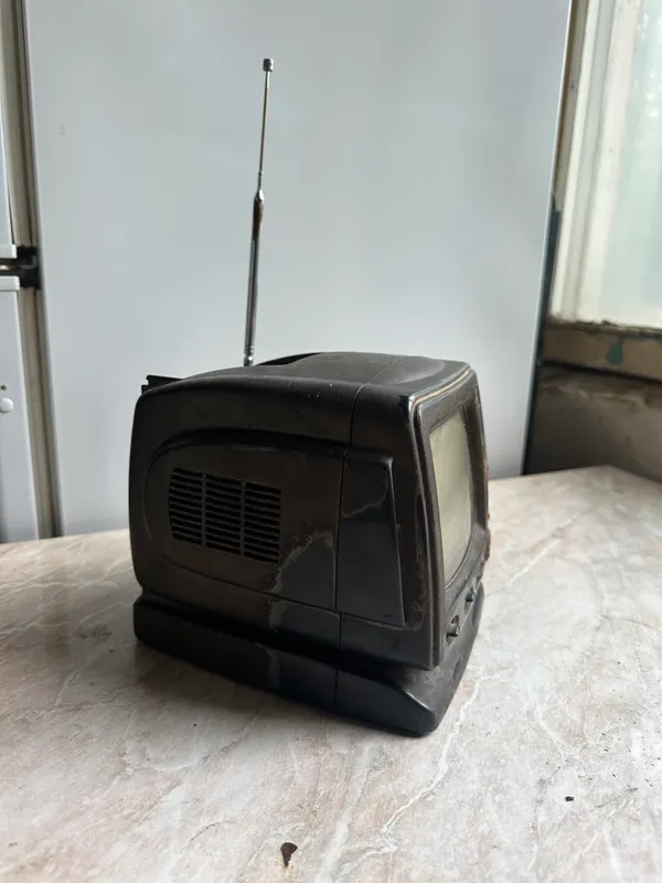 Original televizor sotiladi 3 Original televizor sotiladi 3