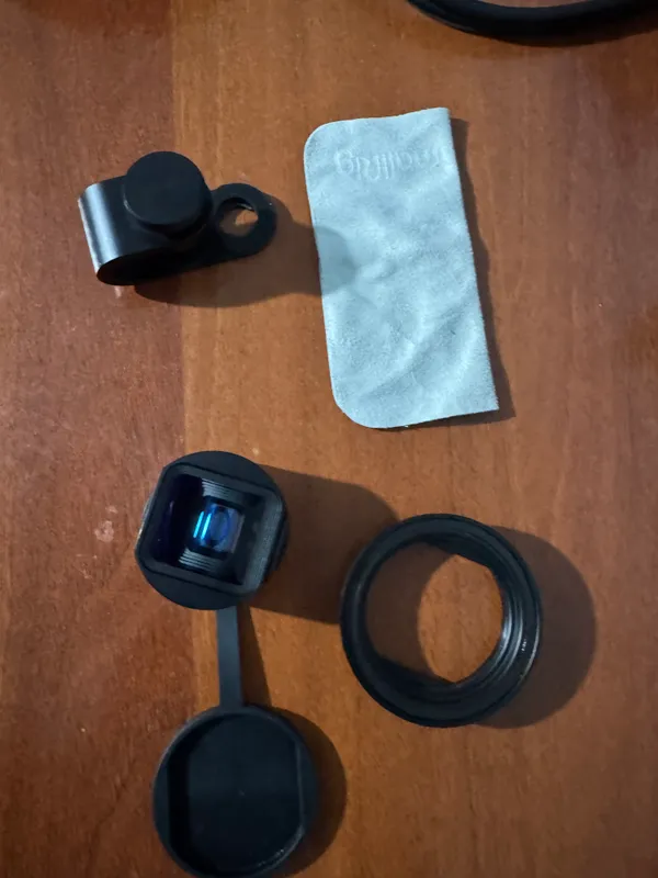 Объектив для телефона SmallRig 1.55X Anamorphic 5 Объектив для телефона SmallRig 1.55X Anamorphic 5