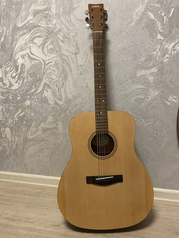 Акустическая Гитара YAMAHA F400 2