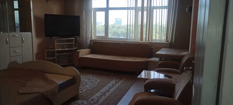 Центр! 2→1, 60м², у метро Ойбек около посольства Кореи, всё есть. — фото 3
