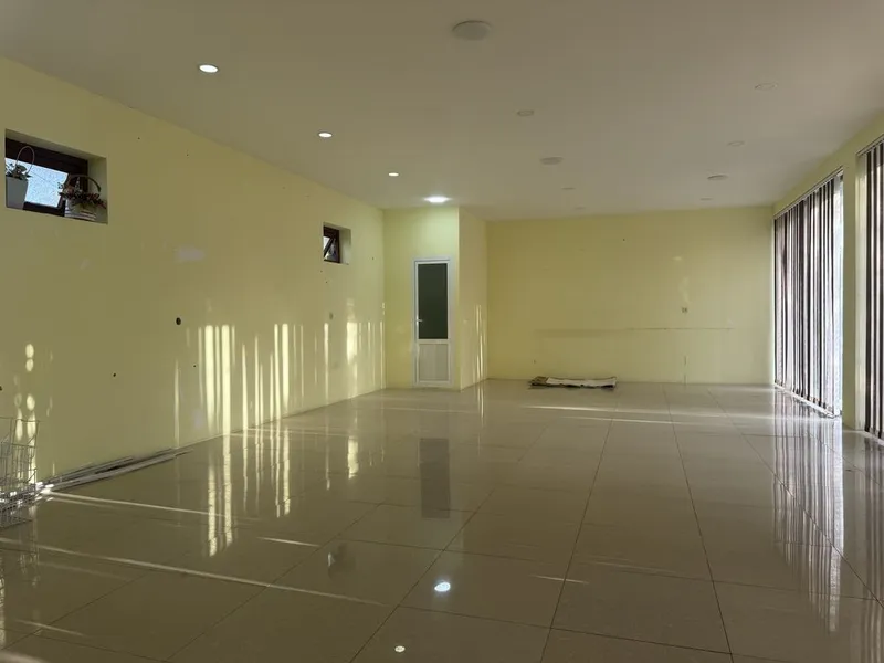 Do’kon ijaraga beriladi ikkinchi qavati obshe 72 kv kattalegi 2 Do’kon ijaraga beriladi ikkinchi qavati obshe 72 kv kattalegi 2
