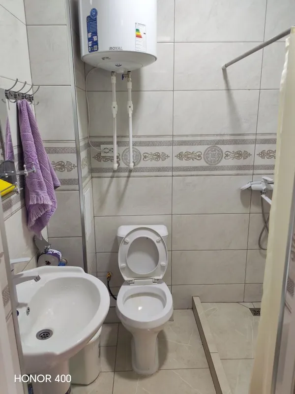 Хива шахар касма поликлиника олдидаги домни 1 каватида 2 хонали кв 3 Хива шахар касма поликлиника олдидаги домни 1 каватида 2 хонали кв 3