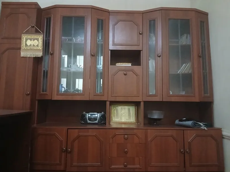 Mebel sotiladi. Yangi stenka.Ikkita kiyim shkafi bor — фото 2