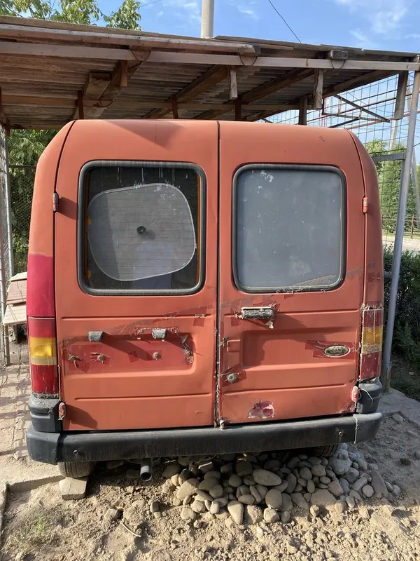 Ford Courier 1993 2 Ford Courier 1993 2
