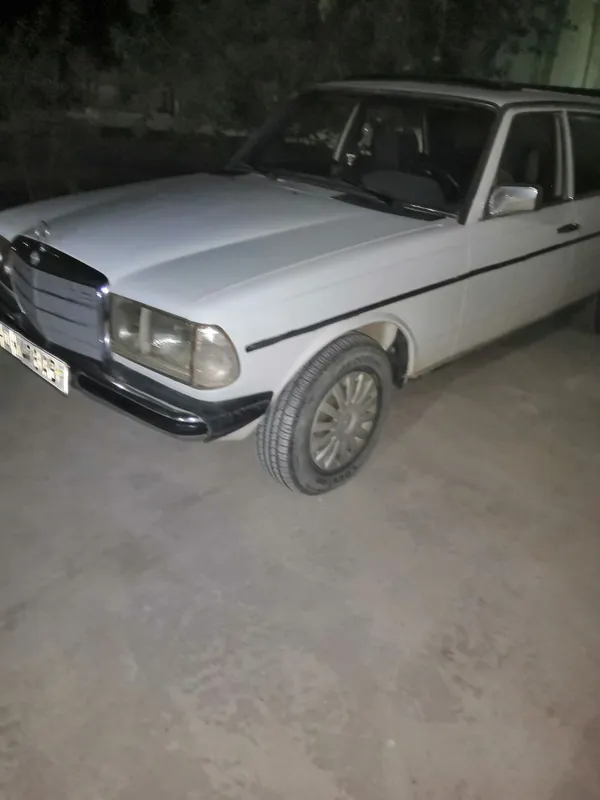 Мерседес Бенс w123 6 Мерседес Бенс w123 6