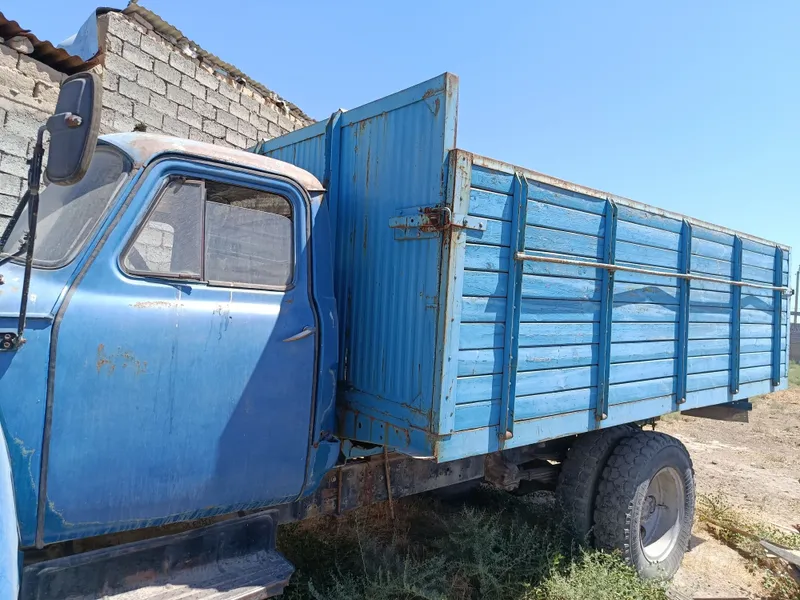 Кузов 53 бортовой срочно продаётся 3 Кузов 53 бортовой срочно продаётся 3