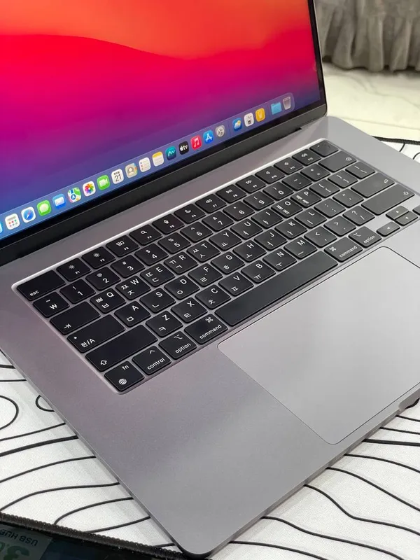 MacBook air 15 - M2 DDR 8GB / SSD 512Gb — фото 1