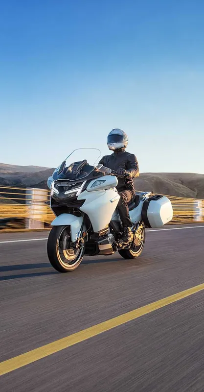 CF MOTO 1250 TR-g