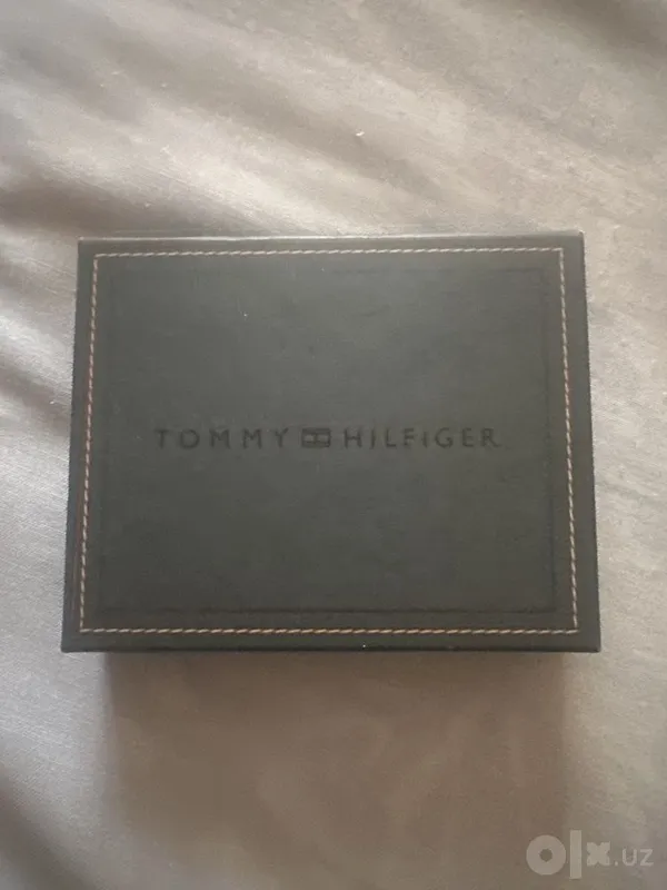 Продаётся кошелёк Tommy Hilfiger 1 Продаётся кошелёк Tommy Hilfiger 1