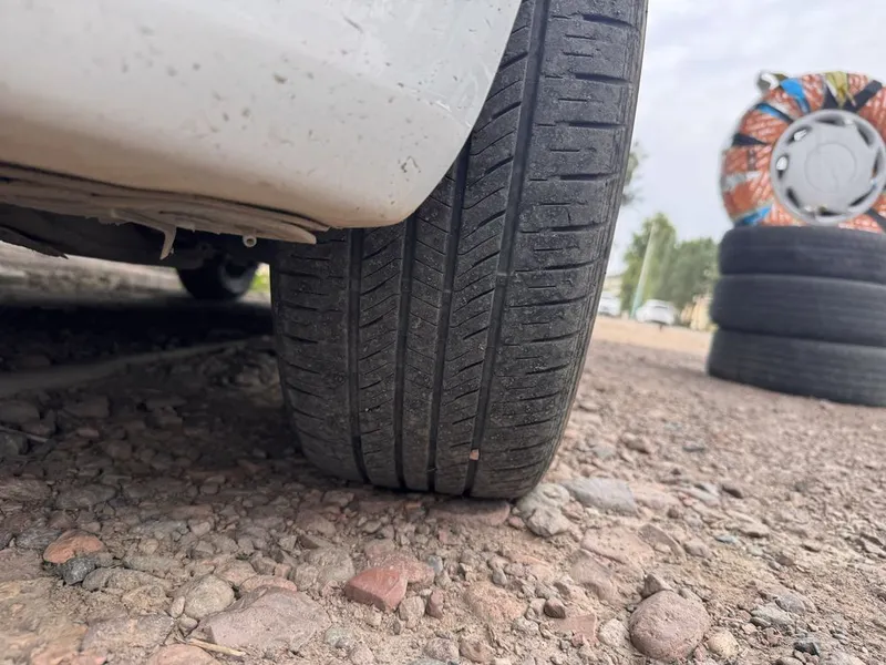 saka sotiladi xolati yaxwi baloni bn bitasida ozgina svarkasi bor gara 2 saka sotiladi xolati yaxwi baloni bn bitasida ozgina svarkasi bor gara 2