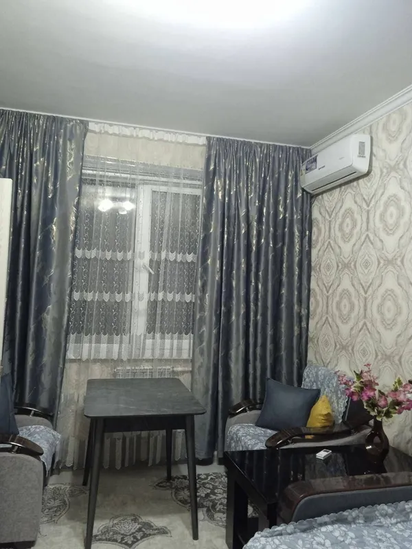 Chilonzor 6da qulayliklari bor 1 xonali ijaraga 10