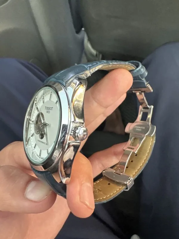 Механические наручные часы Tissot, оригинал 2 Механические наручные часы Tissot, оригинал 2