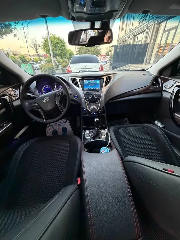 Hyundai azera 3.3 v6 4 Hyundai azera 3.3 v6 4