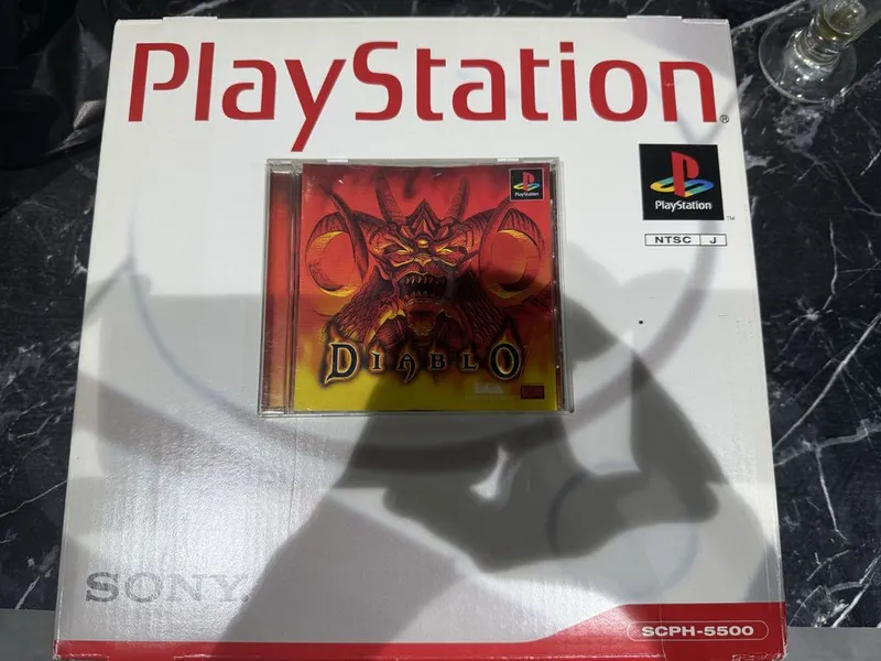Playstation 1 SCPH 5500 японский регион 2 Playstation 1 SCPH 5500 японский регион 2