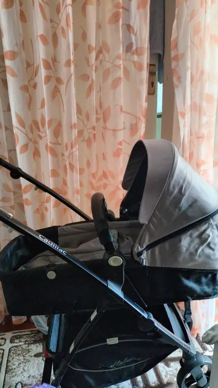 Срочно продаётся коляска, ещё как новая 2 Срочно продаётся коляска, ещё как новая 2