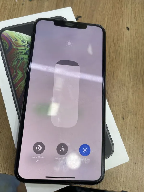 iPhone Xs max 256/dual sim 3 iPhone Xs max 256/dual sim 3